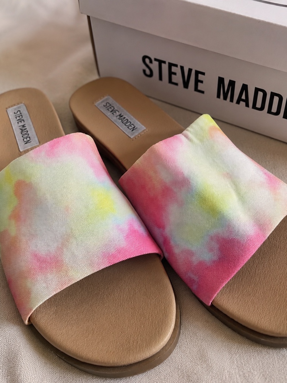Steve Madden KAROLYN Tie-Dye Slide Sandals